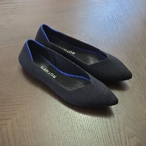Rothy's Black Pointed Knit Flats with Blue Trim Women's Size 8.5